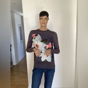 Magnificent Ted Baker gray Lavender Crew Neck Top